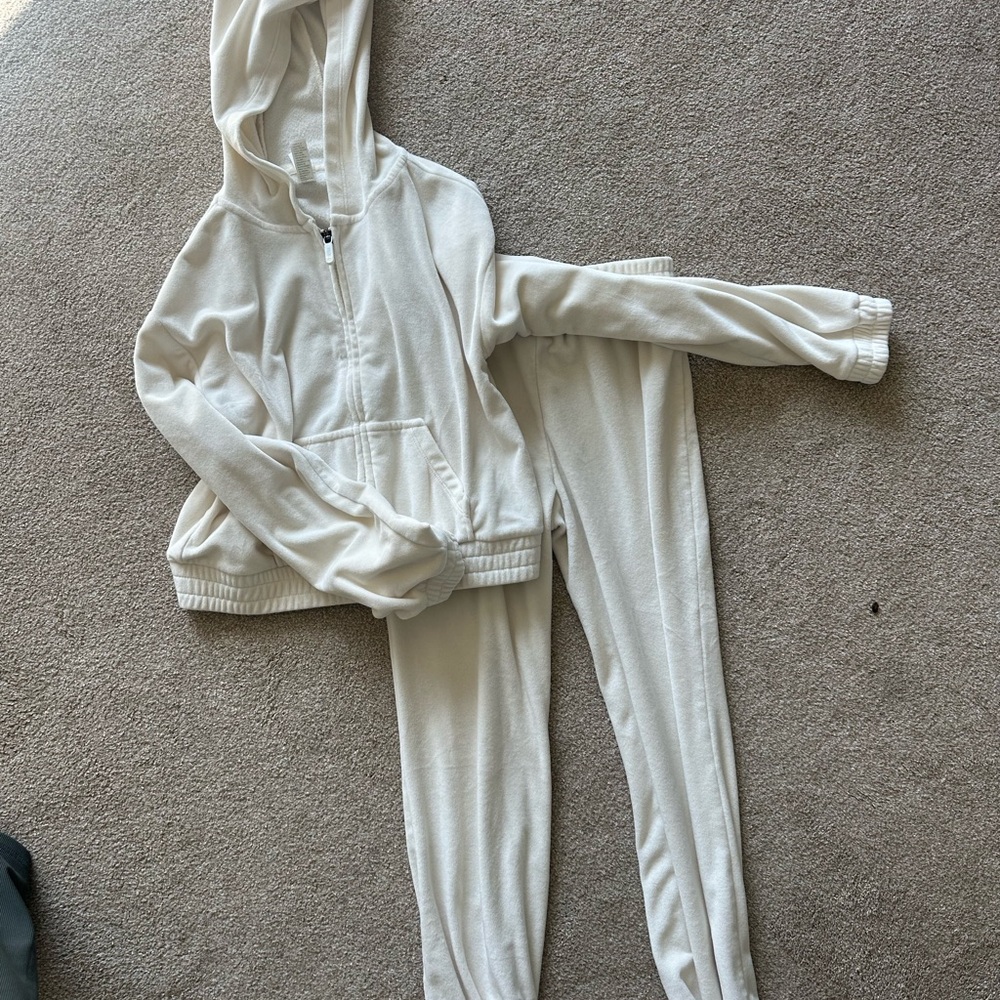 Zella Cream Hooded Zip-Up Pajama Set for Kids